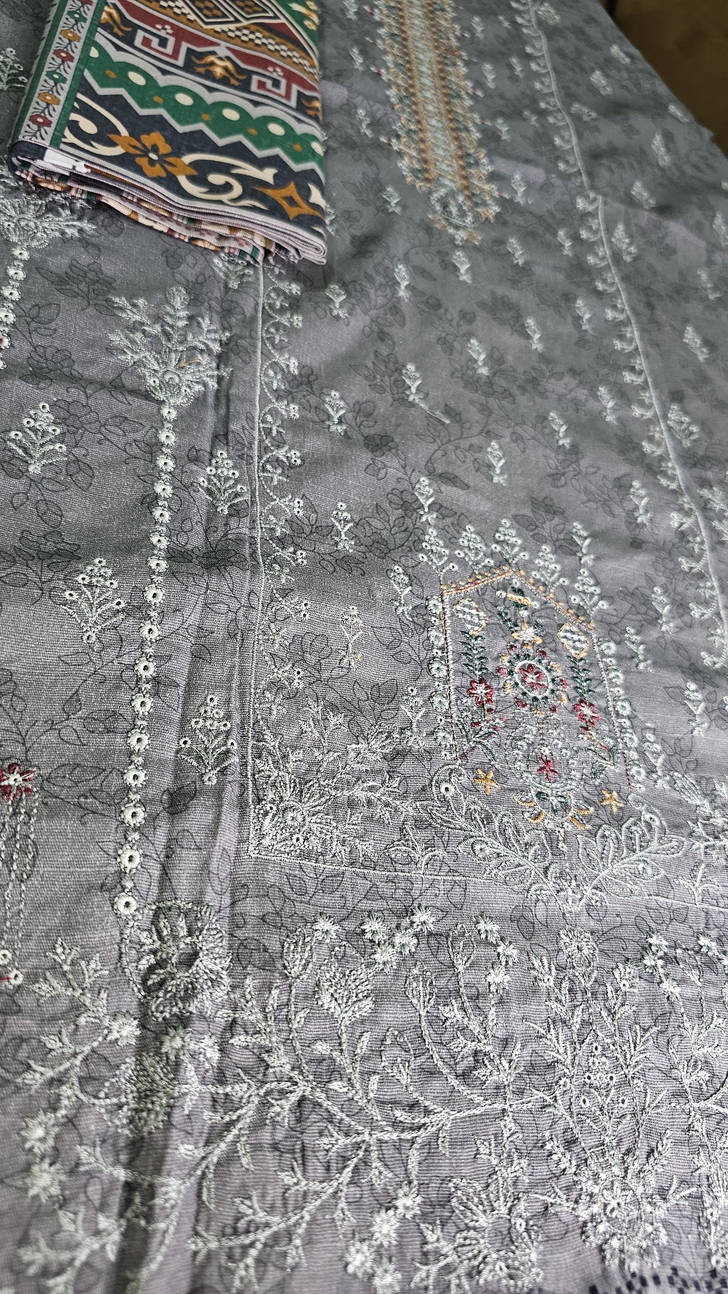 Anaya Noor 3-Pcs Emb Khaddar