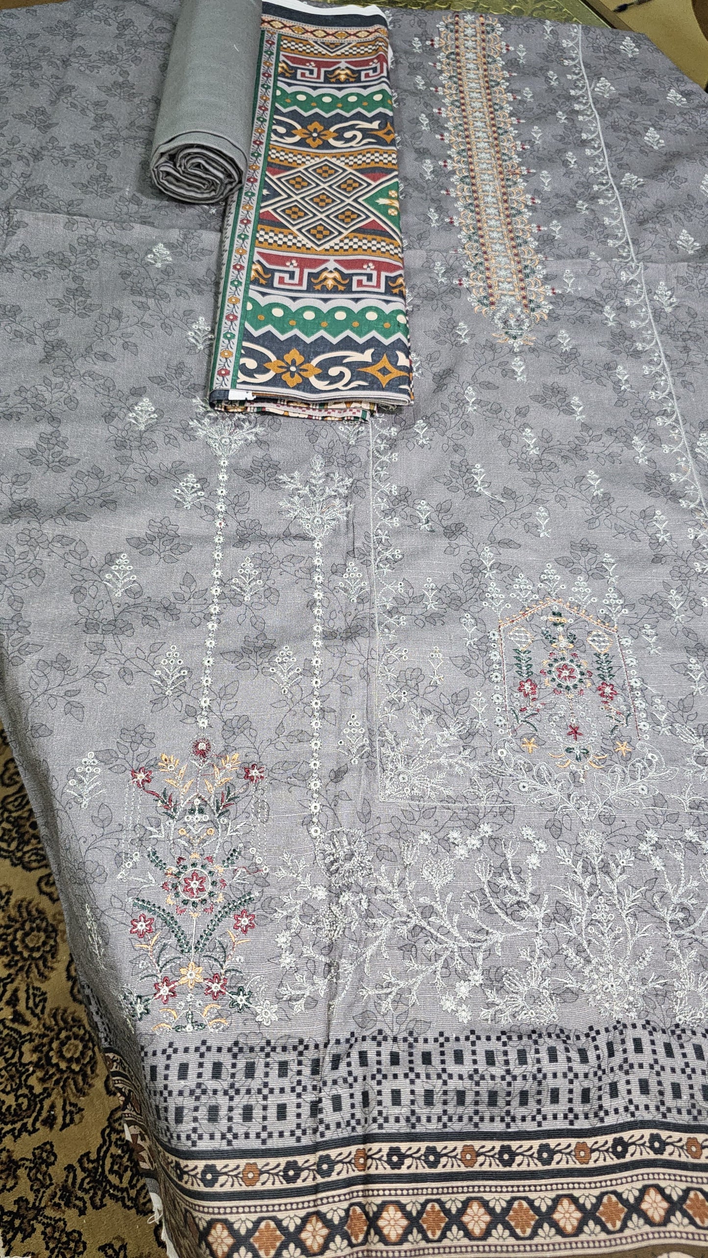 Anaya Noor 3-Pcs Emb Khaddar