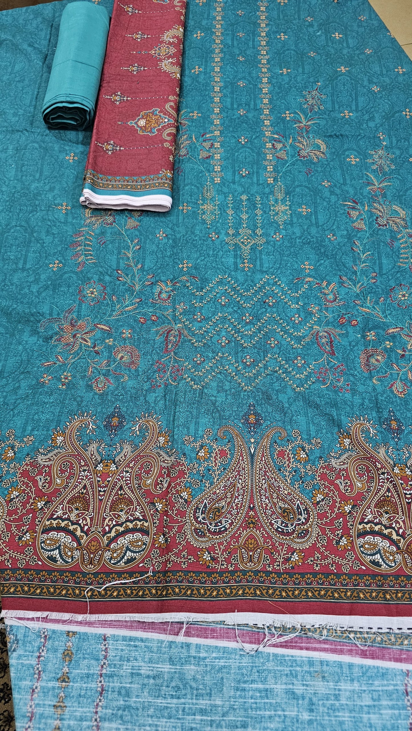 Anaya Noor 3-Pcs Emb Khaddar