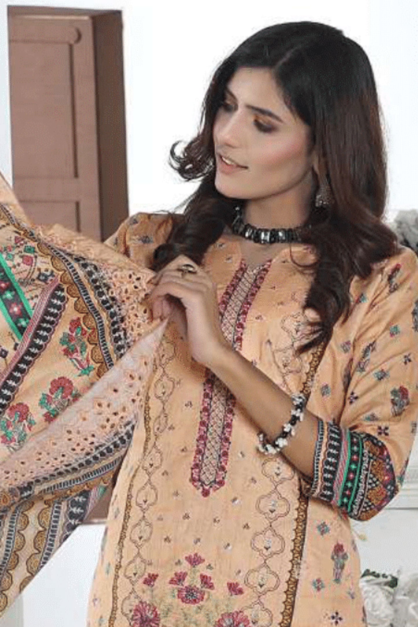 Anaya Emb Lawn-3PC