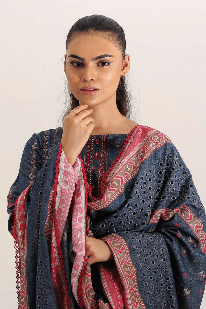 Safron By Anaya Noor Embroidered Karandi-3PC