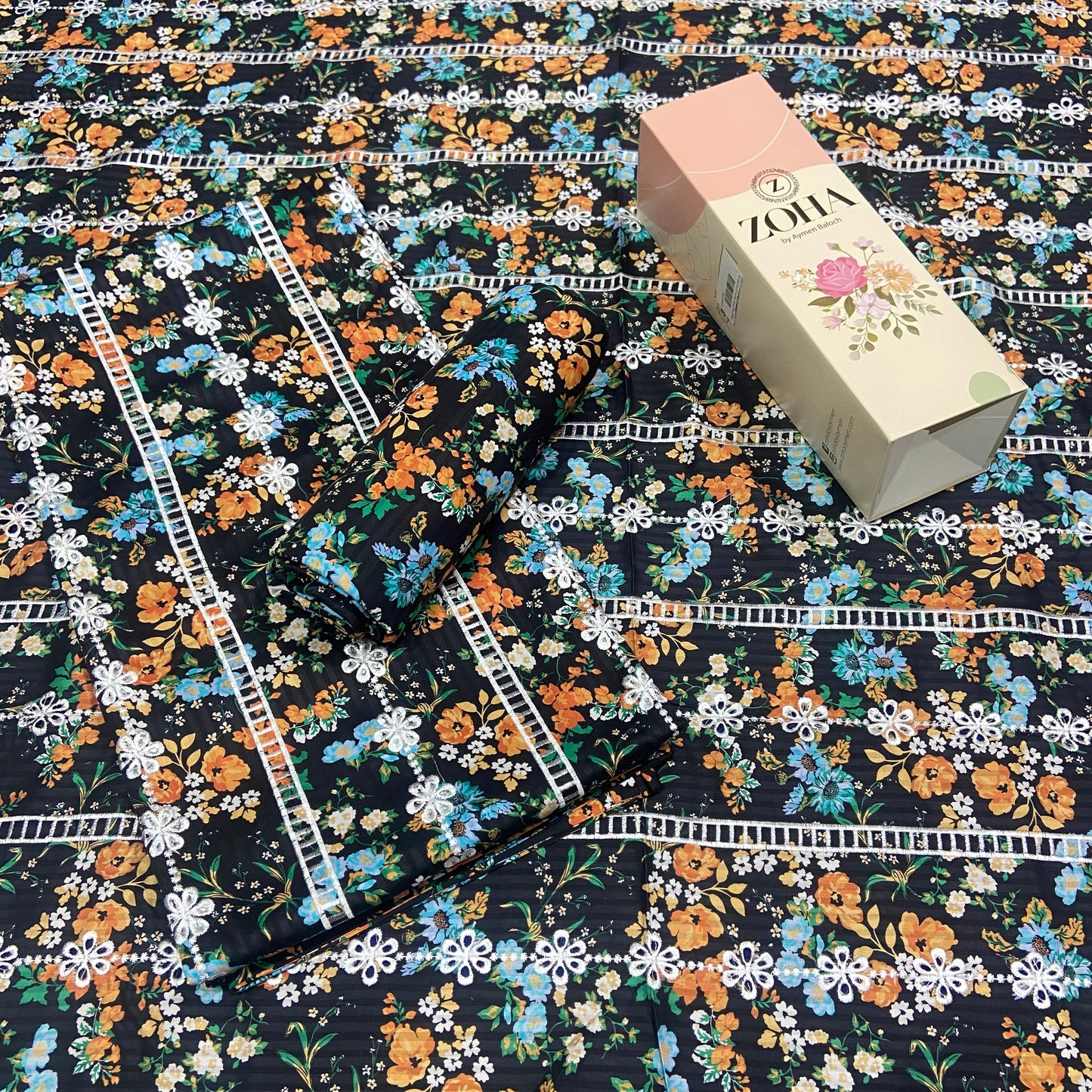 Anaya Noor Stripe Marina 2-Pcs Emb & Chikenkari