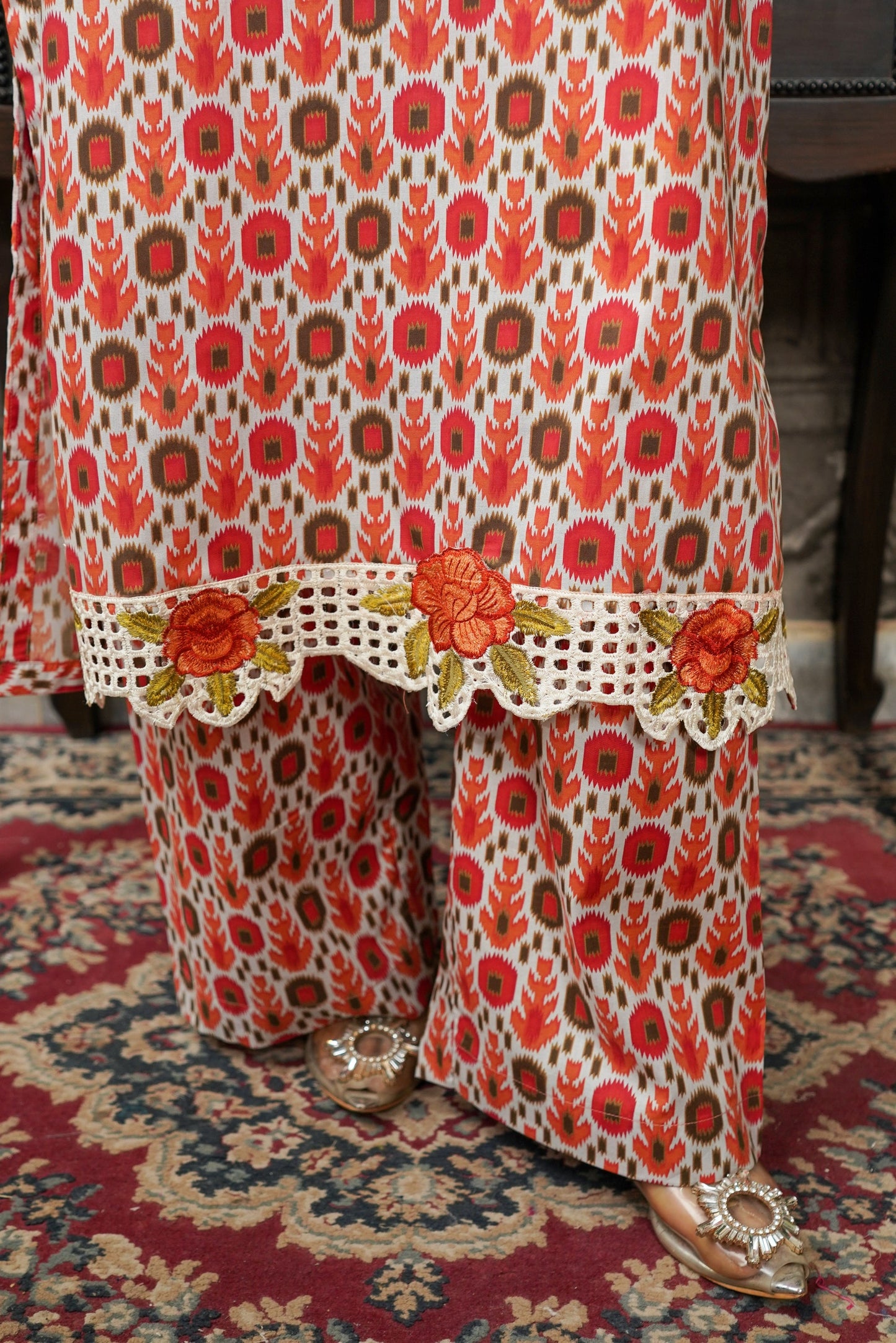 Moco C-02 | Emb & Printed