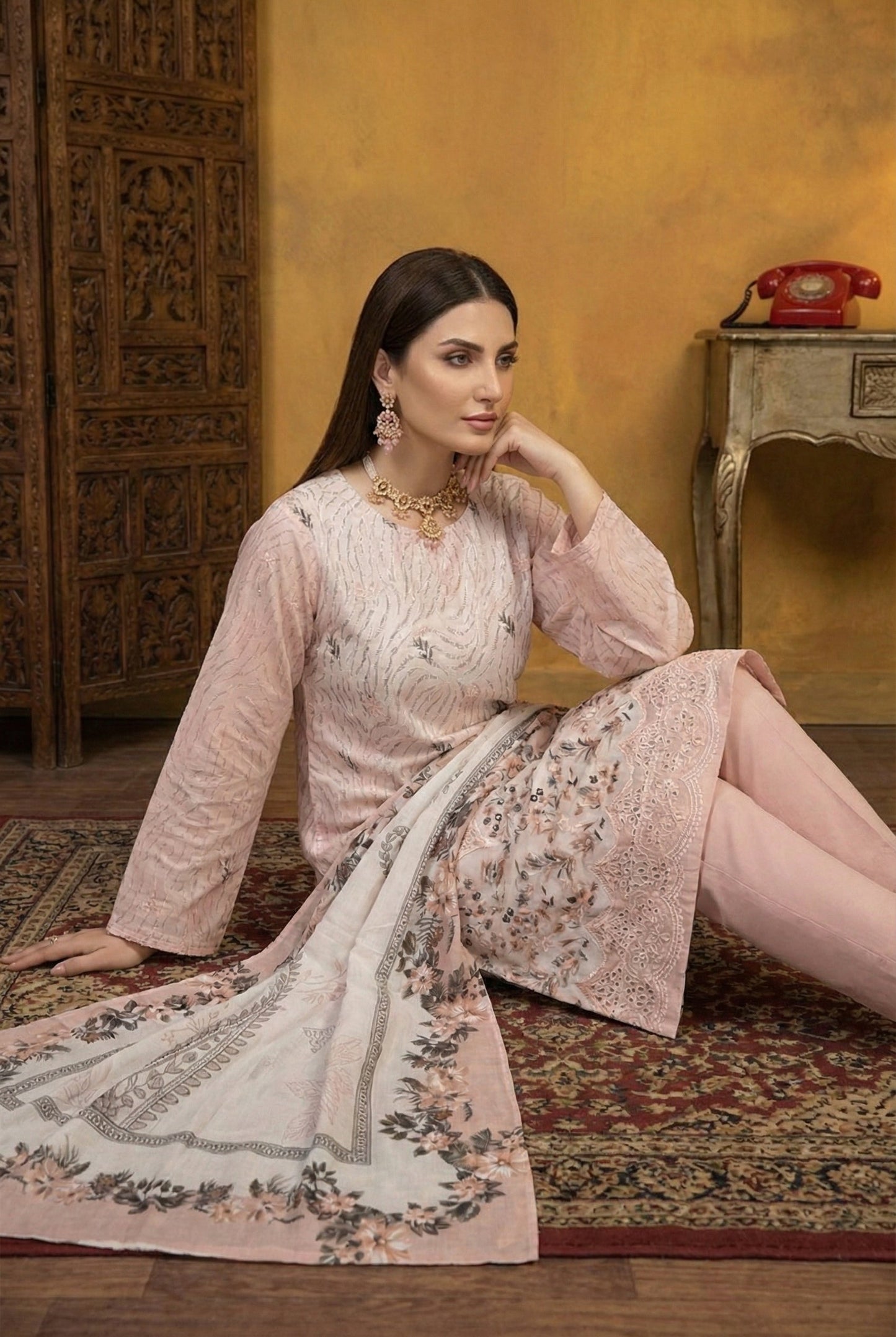 Monaliza MZ-02 | Luxury Emb Lawn 3PC