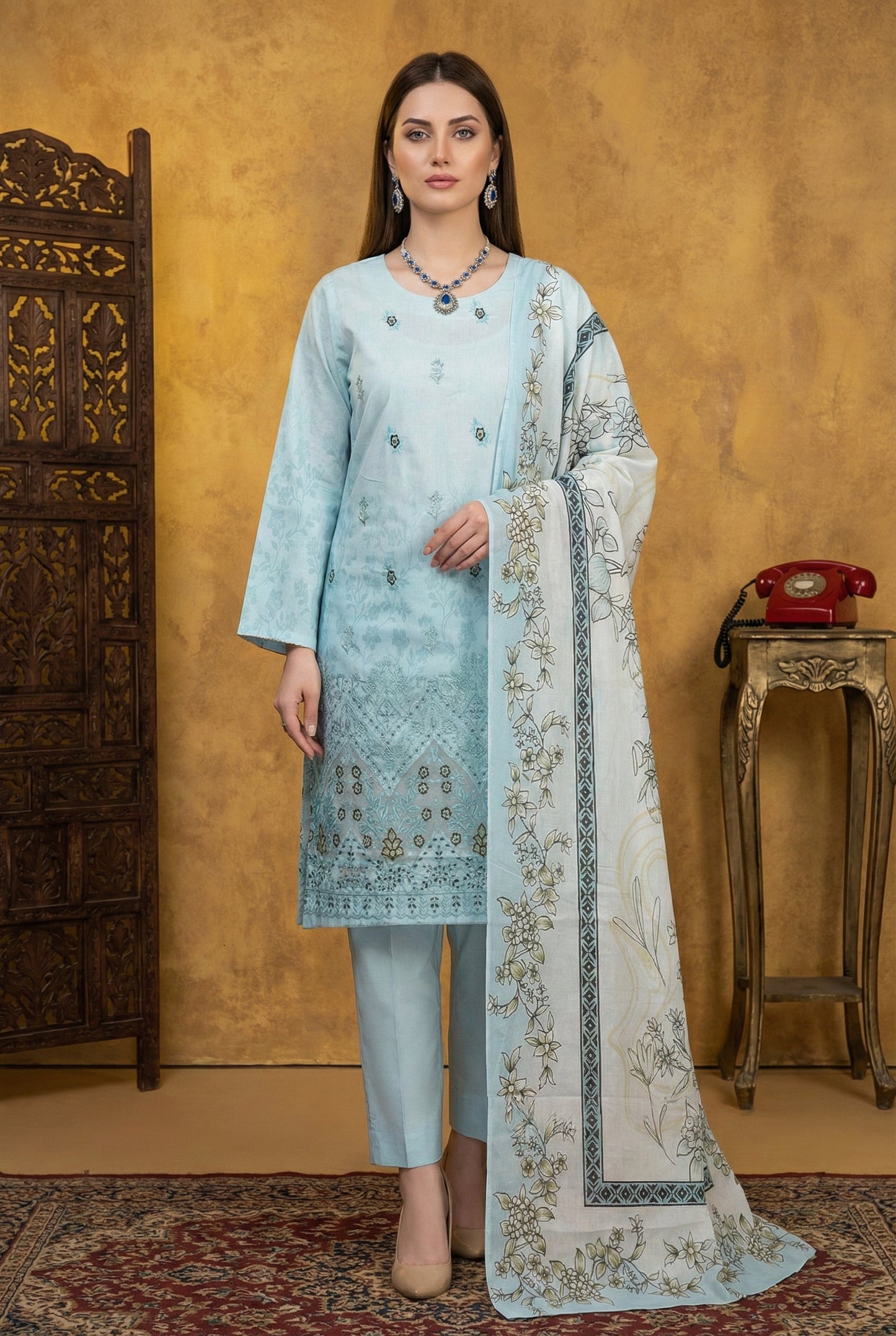 Monaliza MZ-05 | Luxury Emb Lawn 3PC