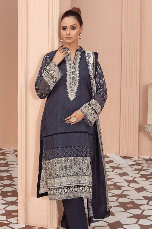 Gull-e-Noor Anaya Digital Print With Emb Patch Lawn-3PC
